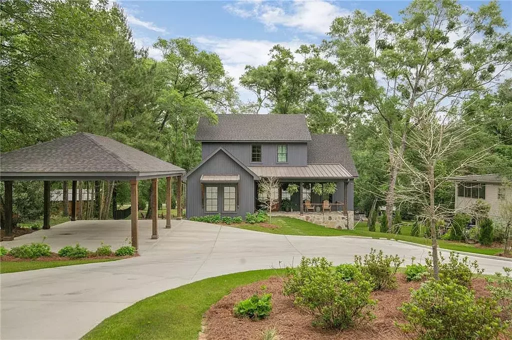 Sea Cliff Transitional